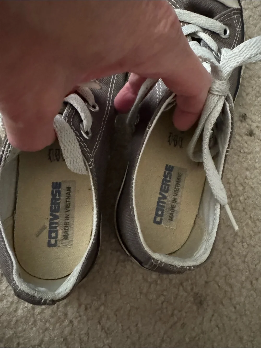Converse caps women’s